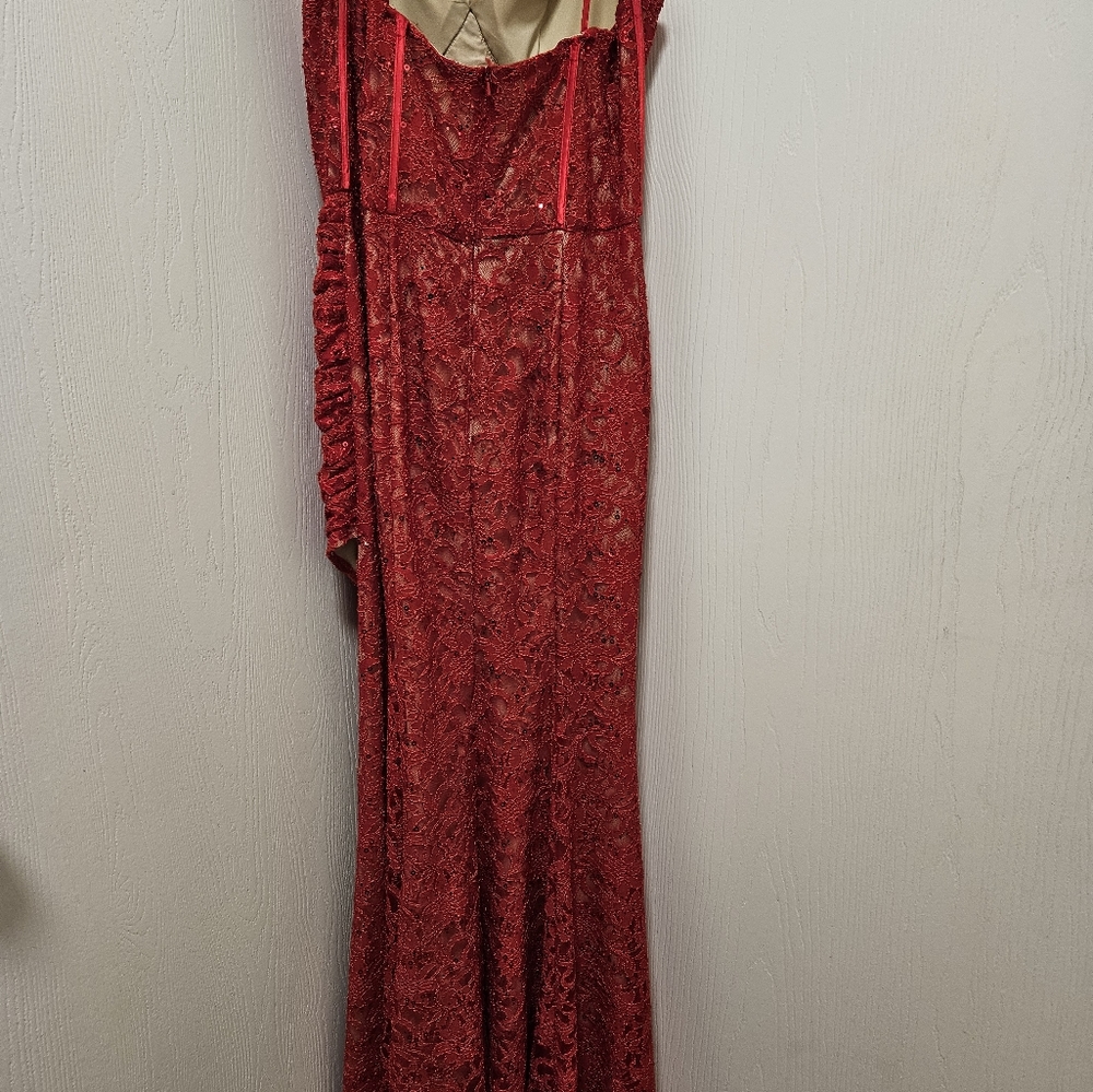Red Prom Dress - Picture 2 of 7